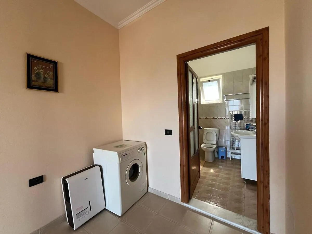 Apartmán Flat In Tirana 0*,  Albánie